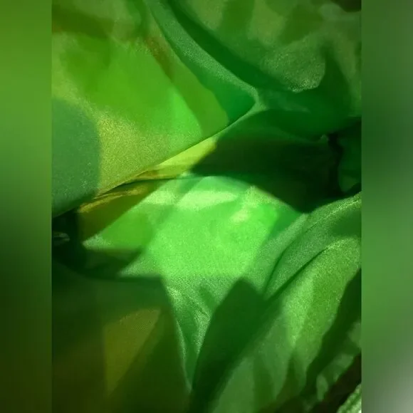 Clinique x kate spade Green Navy Floral Makeup Bag Zipper Pouch NWT - Picture 3 of 3